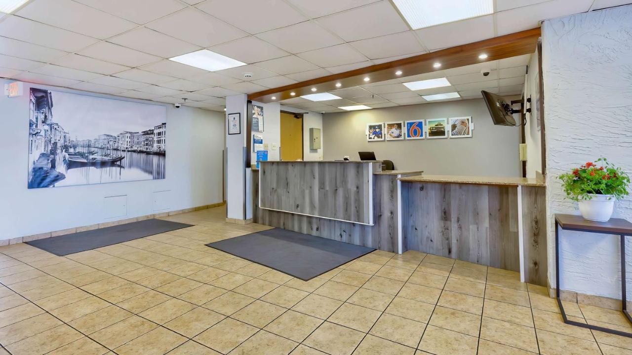 Motel 6-Milwaukee, Wi - Glendale Ngoại thất bức ảnh