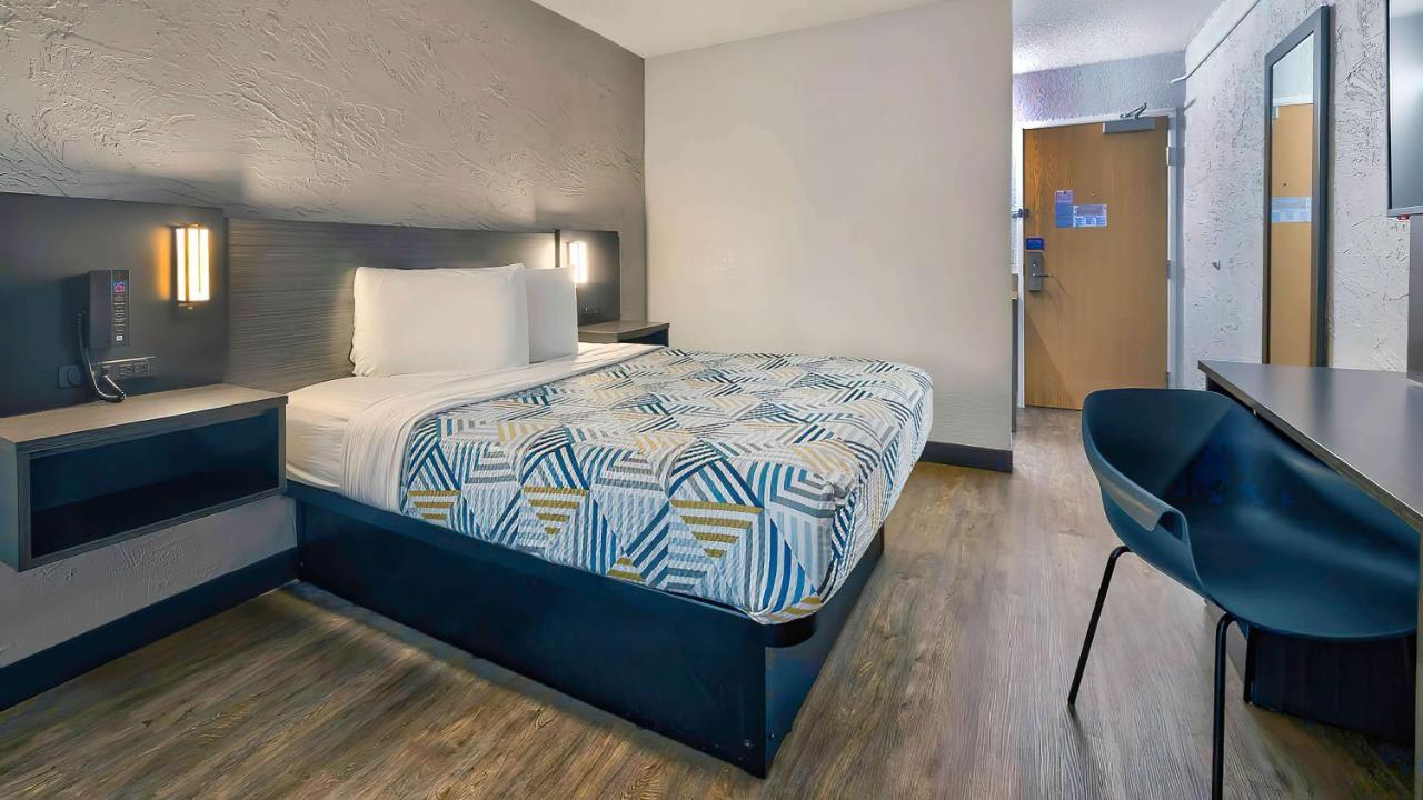 Motel 6-Milwaukee, Wi - Glendale Ngoại thất bức ảnh