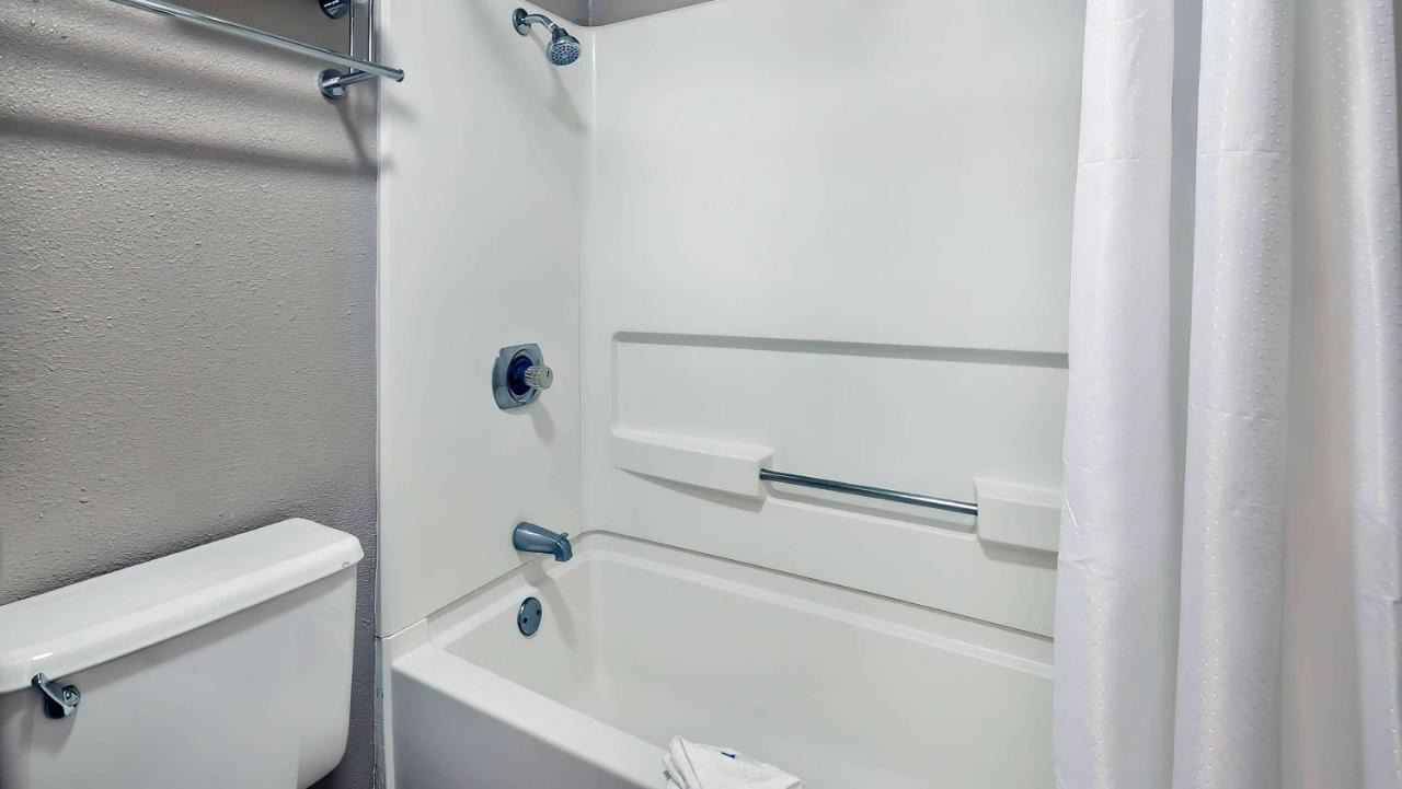 Motel 6-Milwaukee, Wi - Glendale Ngoại thất bức ảnh