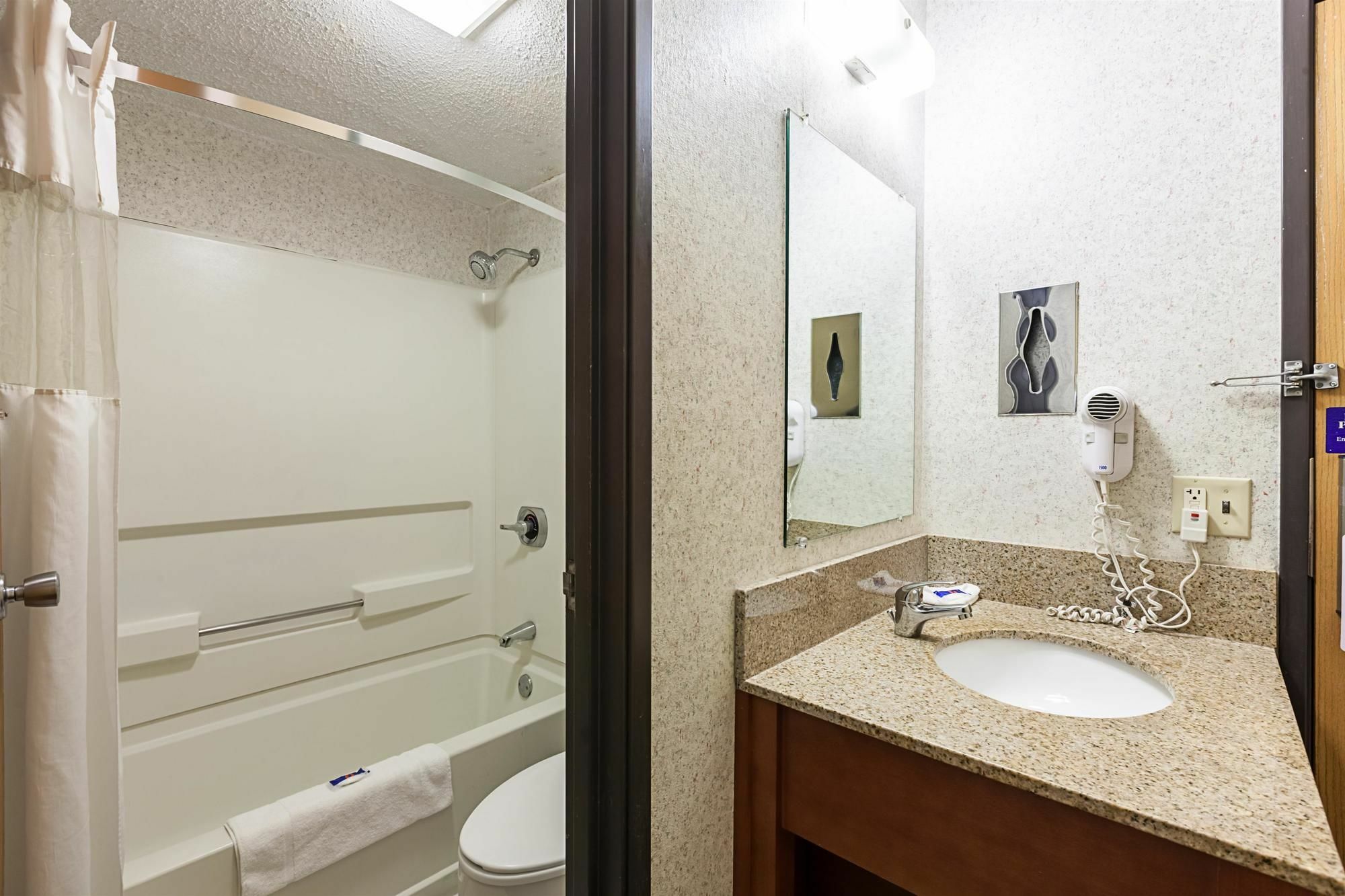 Motel 6-Milwaukee, Wi - Glendale Ngoại thất bức ảnh