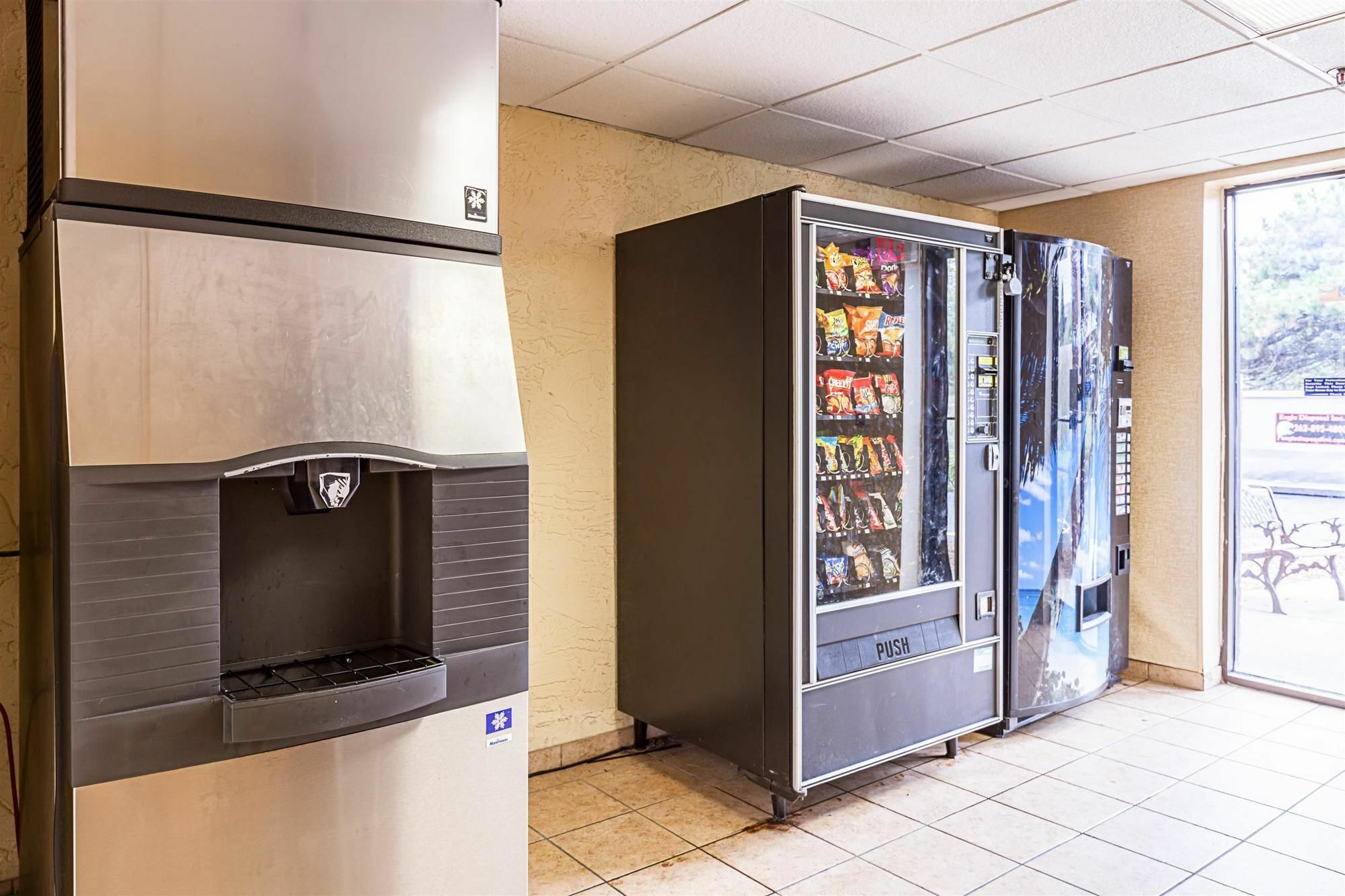 Motel 6-Milwaukee, Wi - Glendale Ngoại thất bức ảnh