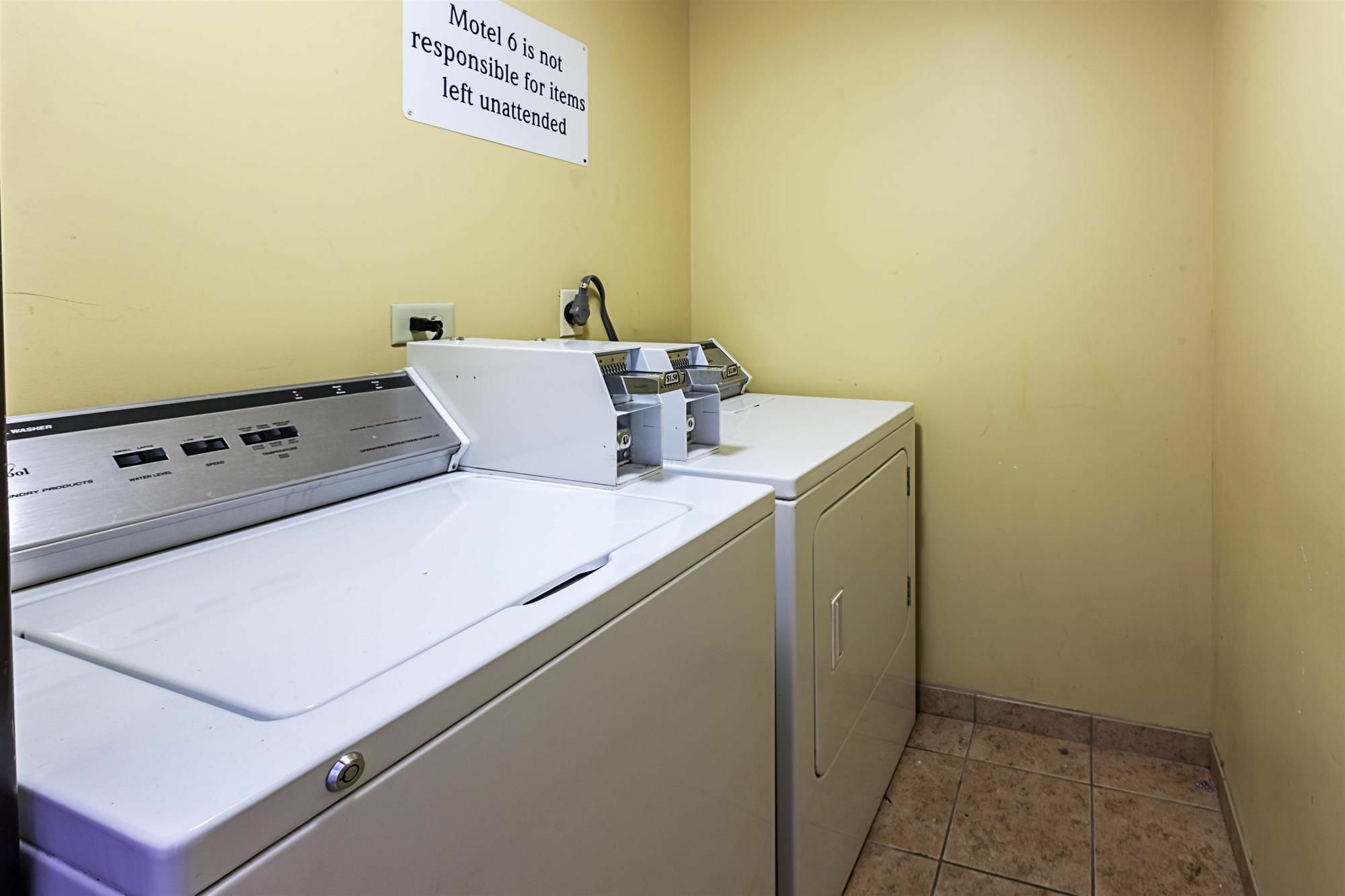 Motel 6-Milwaukee, Wi - Glendale Ngoại thất bức ảnh